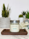 Tropical soy wax candle made of coconut water, clementine, nectarine, jasmine and ocean breeze. 